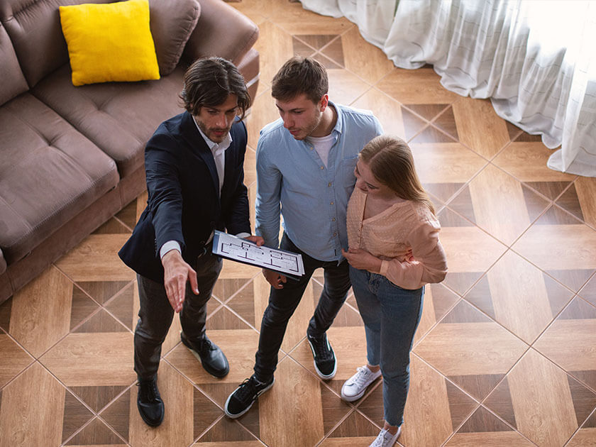 Viewings & Feedback